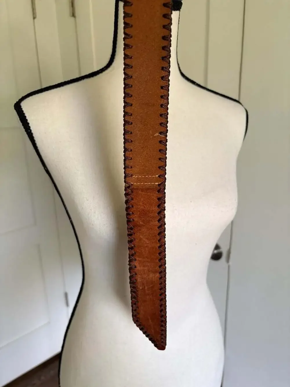 J.Crew Women's S/M Brown Leather Whipstitch Double Ring Belt - Picture 7 of 8